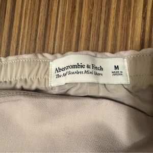 Abercrombie Scarlett Mini Skort Light Tan Beige - Medium